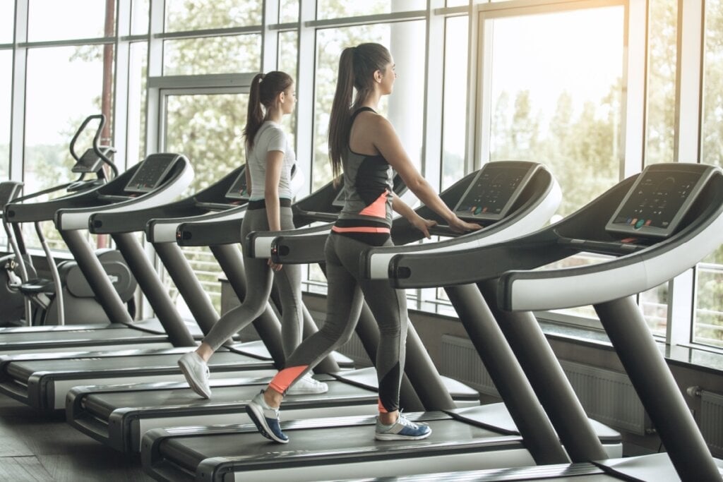 O cardio após a musculação é recomendado para quem deseja ganhar massa muscular (Imagem: Friends Stock | Shutterstock)