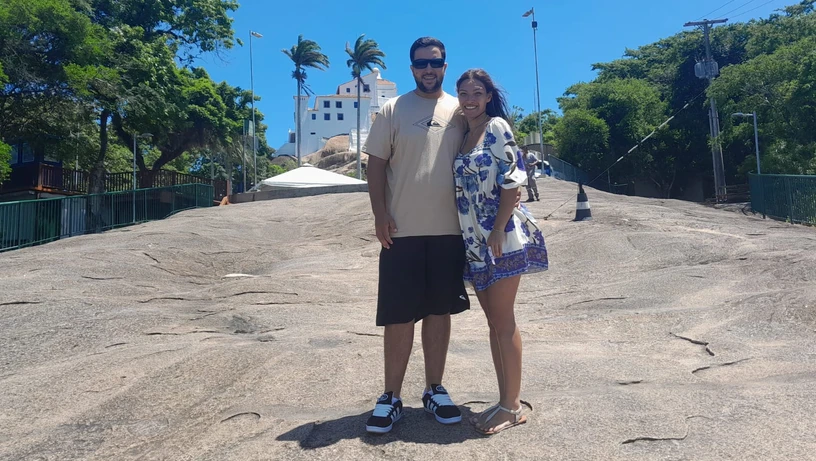 Hanna Vieira e o marido no dia em que visitaram o Convento e ela pediu a graça de ser mãe