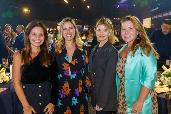 Andrea Cola, Eduarda Buaiz, Leticia Chieppe e Patricia Chieppe