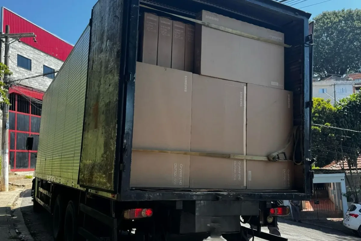 Carga de TV's foi interceptada no oeste paulista