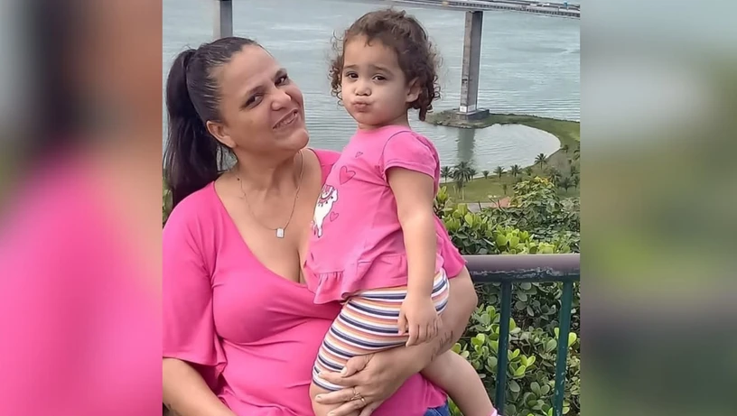Luciene Vieira da Hora Guimarães fez promessa pelo filho e pela neta