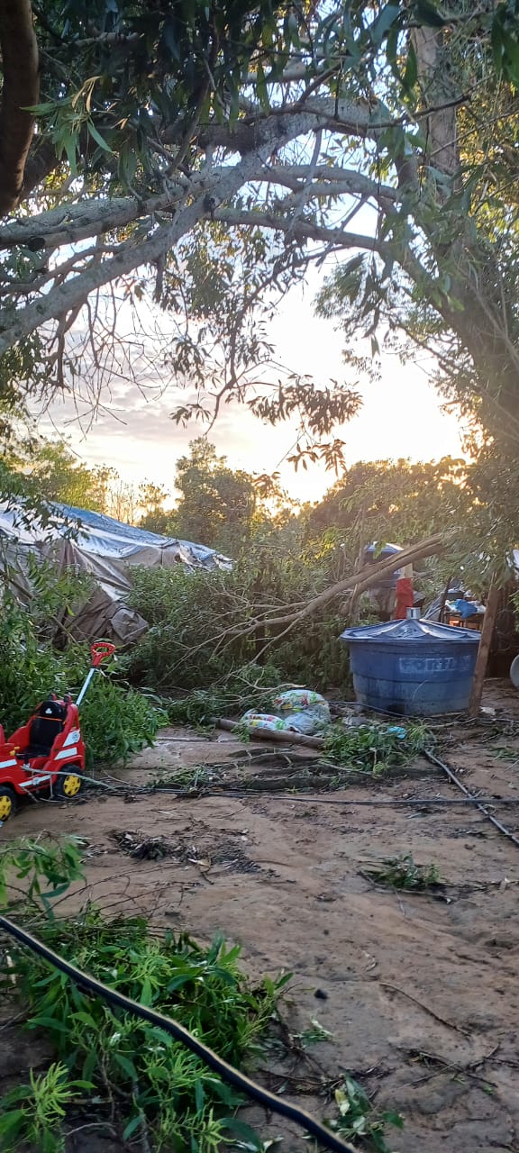Estragos provocados pelas chuvas em Fundão, na última quinta-feira (10) por Prefeitura de Fundão