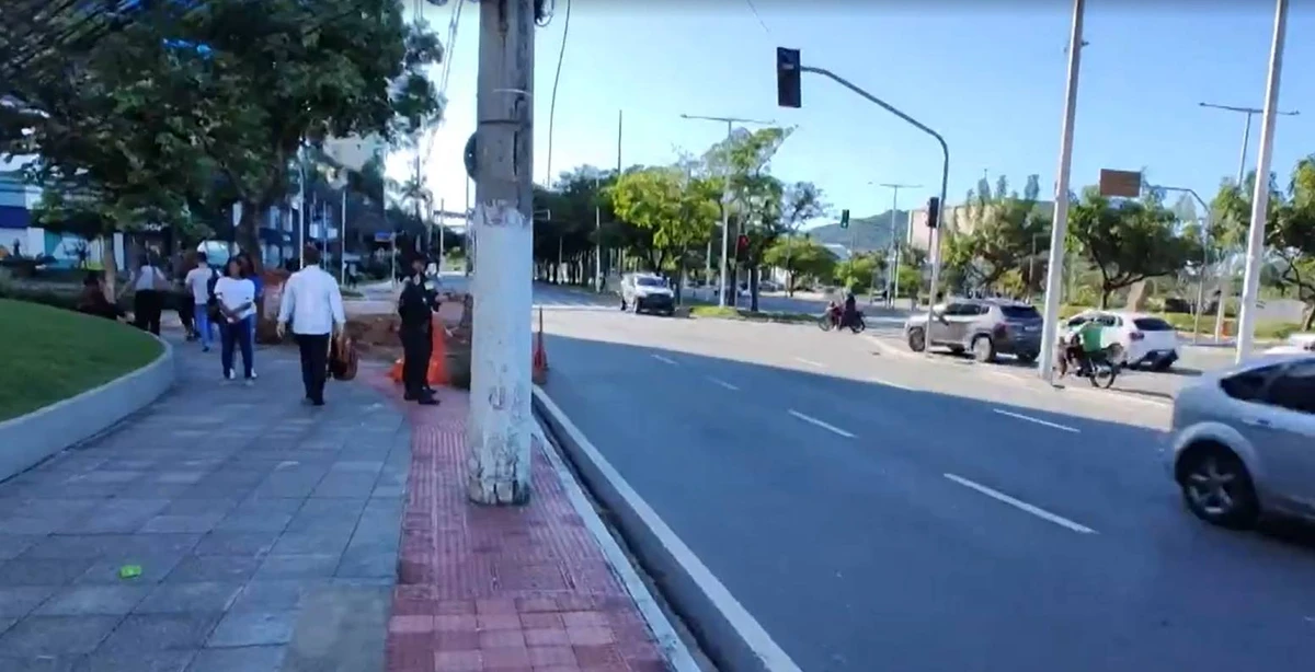 Trecho da Avenida Nossa Senhora dos Navegantes que será interditado para operação de guindaste em hotel