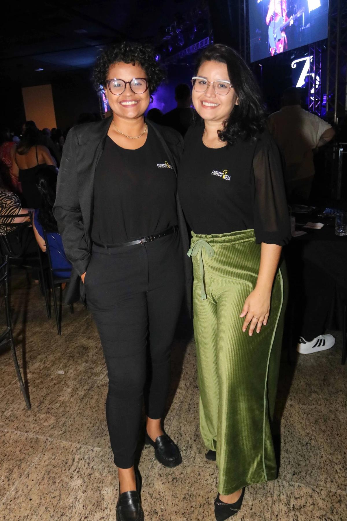 Anne Coelho e Carolina Daros 