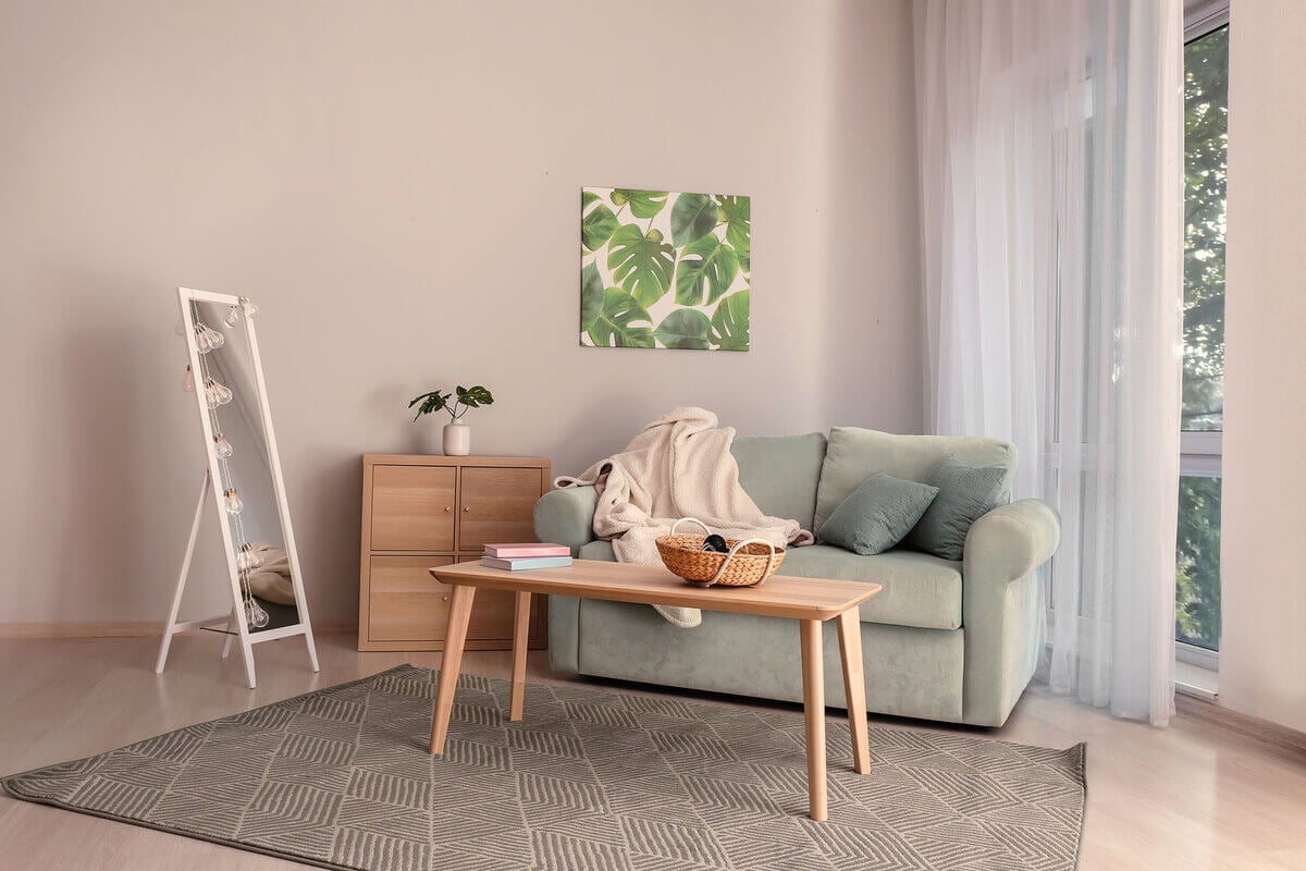 A decoração escandinava é marcada por cores claras (Imagem: Pixel-Shot | Shutterstock)
