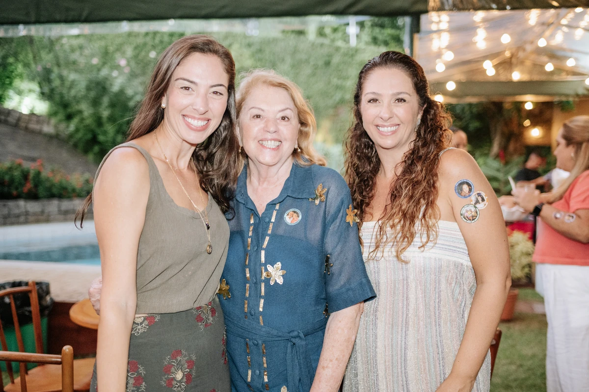 Elisa Aparecida e Marianne Assbu