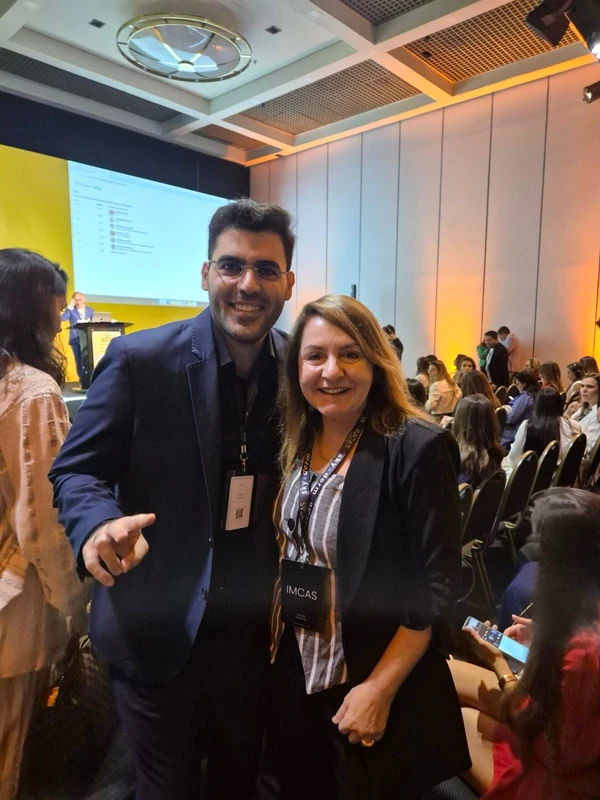 Lucas Basmage e Karina Mazzini