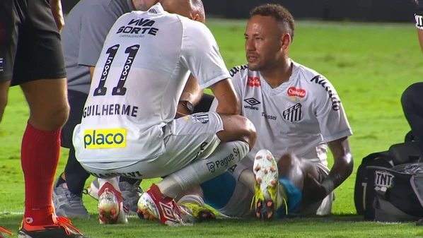 O camisa 10 do Santos foi diagnosticado com lesão no "semimembranoso", músculo diferente em relação ao problema anterior na coxa esquerda