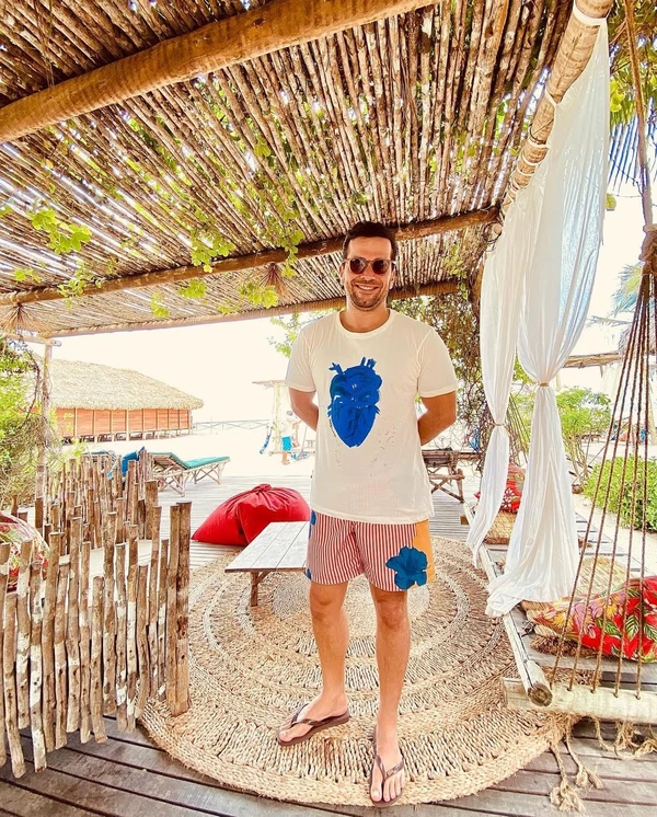 Bruno passeando por Jericoacoara por Reprodução @brunovilaça