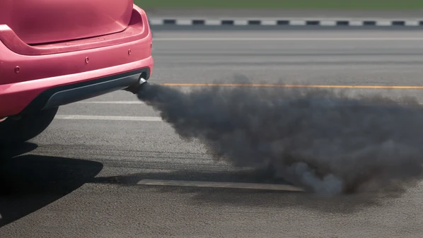Com incentivos fiscais de R$ 19,3 bilhões até 2028, o novo regime automotivo puxou uma onda de R$ 130 bilhões em investimentos anunciados pelas montadoras, incluindo a produção de carros híbridos no Brasil
