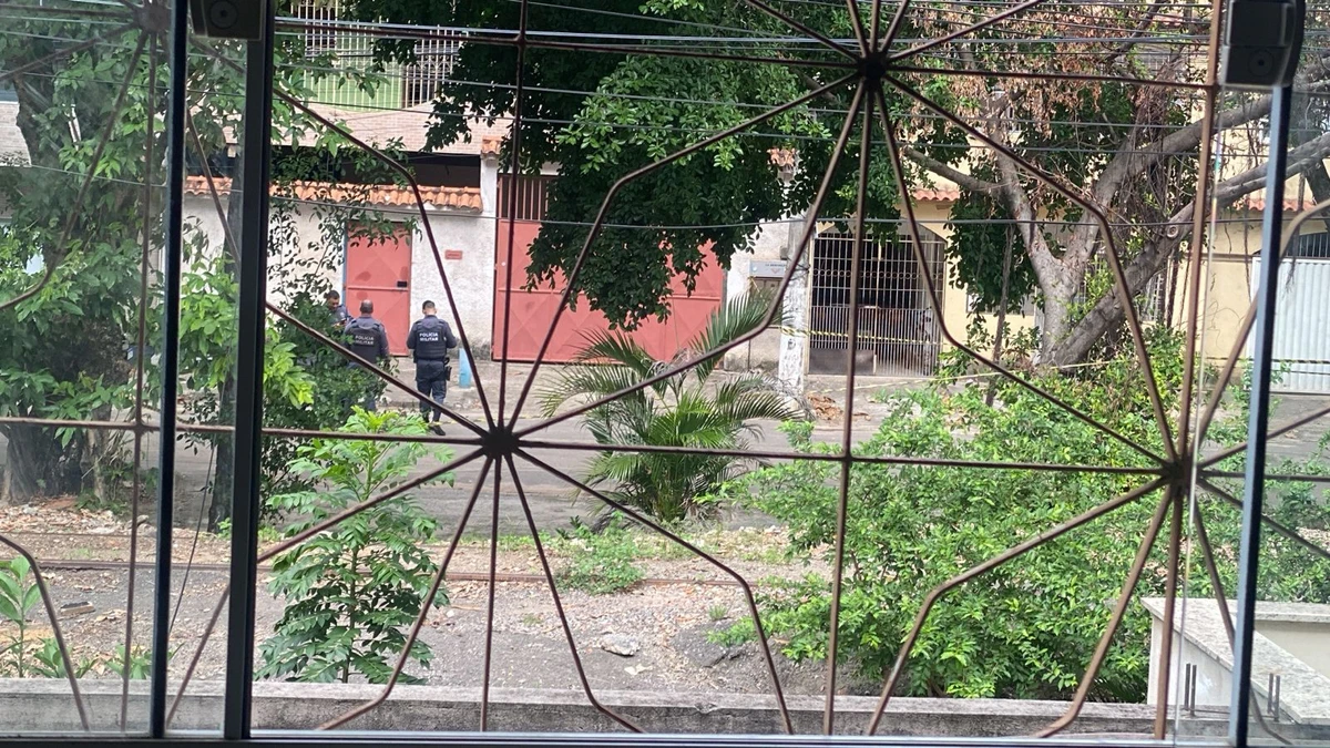 Granada é encotrada em rua em Cariacica por Reprodução | Leitor A Gazeta