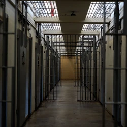 O prazo para retorno do detento à unidade prisional é de sete dias, segundo informações da a Secretaria de Estado da Justiça (Sejus); parte deles já obteve benefício em abril