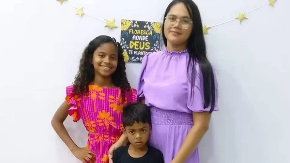 Suspeita está presa; duas crianças morreram depois de consumir o chocolate