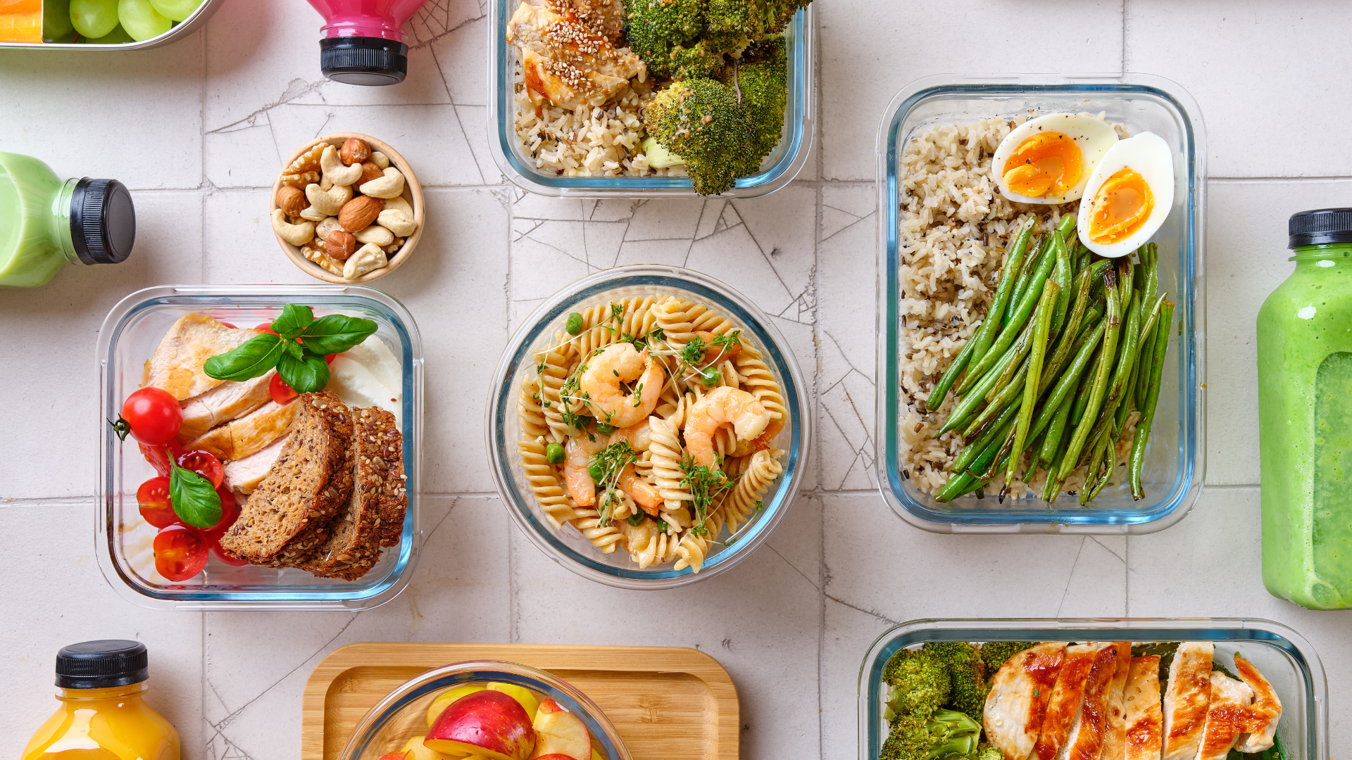 Confira dicas de uma nutricionista para auxiliar na sua dieta. Crédito: Canva