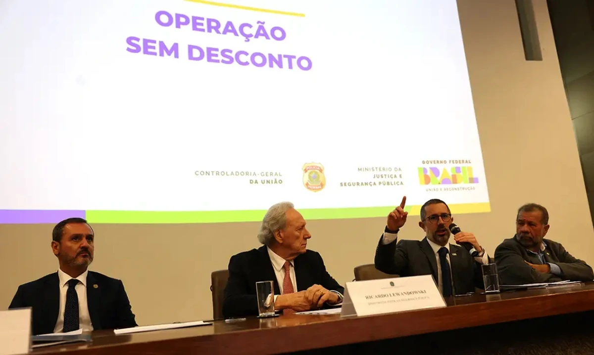 Fraude no INSS: entrevista coletiva com os ministros da Justiça e Segurança Pública, Ricardo Lewandowski, e da CGU, Vinicius de Carvalho, e o diretor-geral da PF, Andrei Rodrigues
