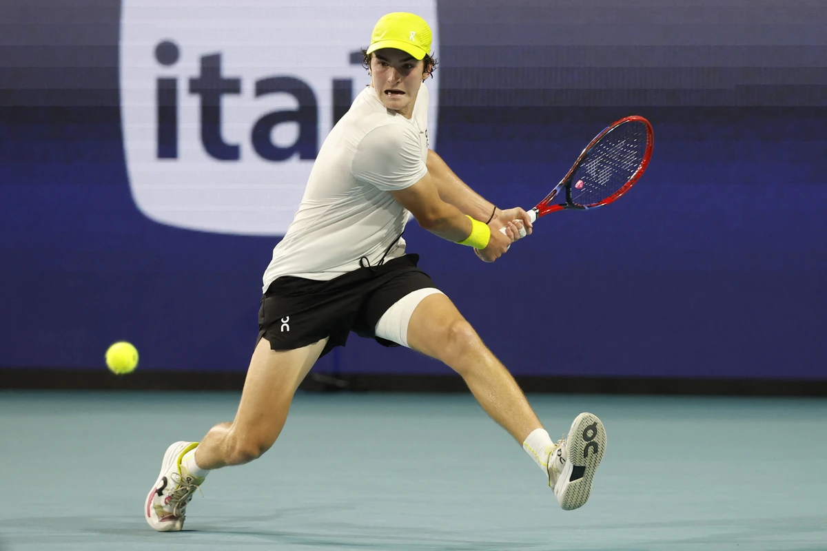 João Fonseca vence a primeira em Madrid