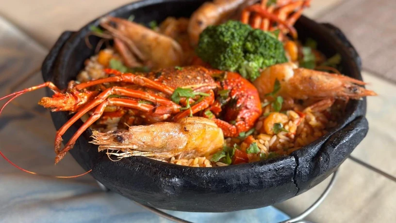 Arroz de mariscos do restaurante Timoneiro, na Prainha, em Vila Velha