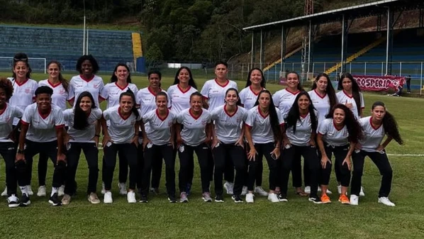 Equipe capixaba chegou a vitória no fim da partida, com gol de pênalti marcado pela meia-atacante Bruna