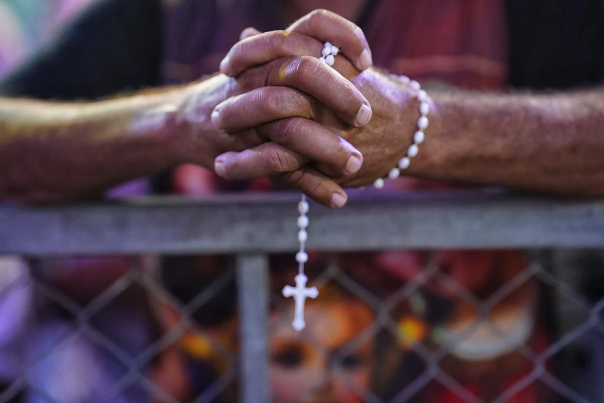 Festa da Penha 2025: fiéis lotam a frente da Catedral de Vitória por Vitor Jubini