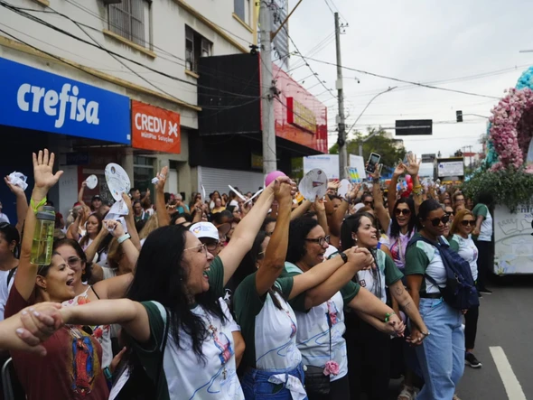 Festa da Penha 2025: Romaria das Mulheres reúne multidão de fiéis por Vitor Jubini