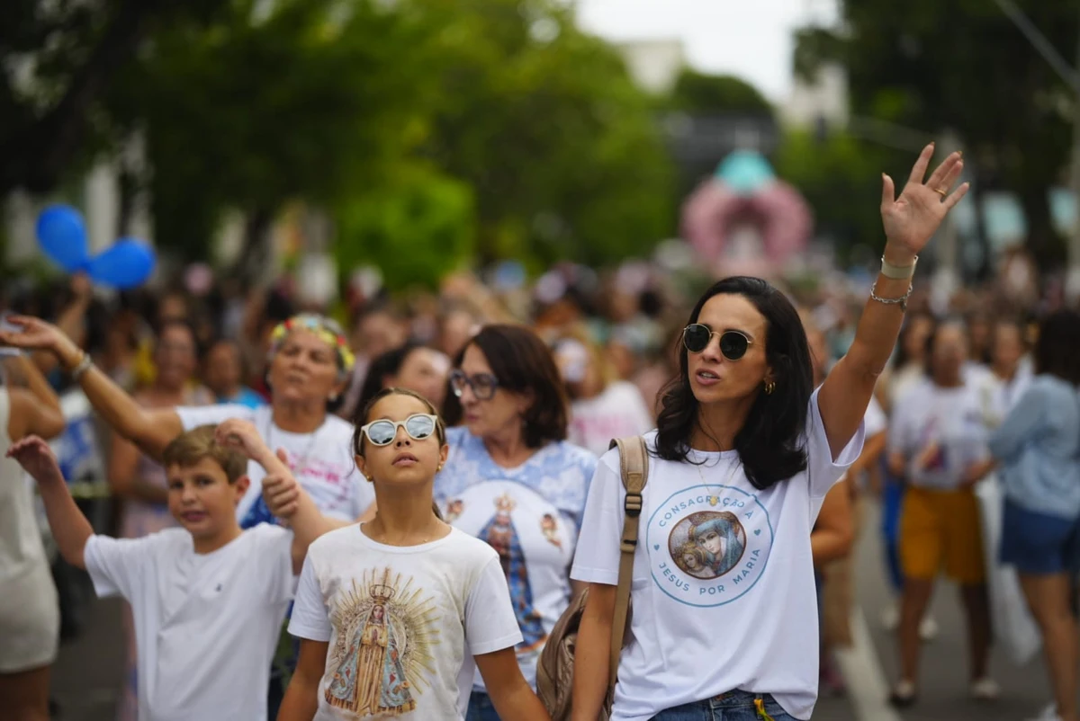 Festa da Penha 2025: Romaria das Mulheres reúne multidão de fiéis por Vitor Jubini