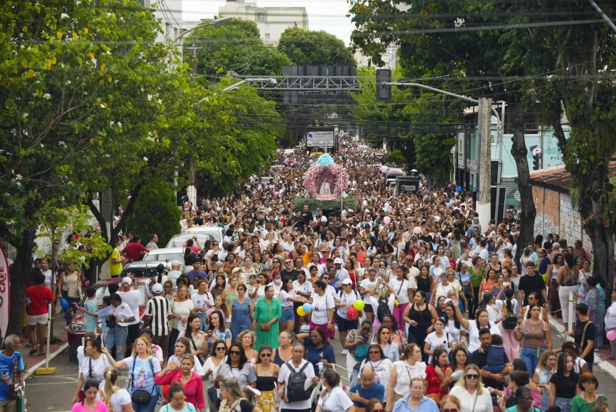 Festa da Penha 2025: Romaria das Mulheres reúne multidão de fiéis por Vitor Jubini