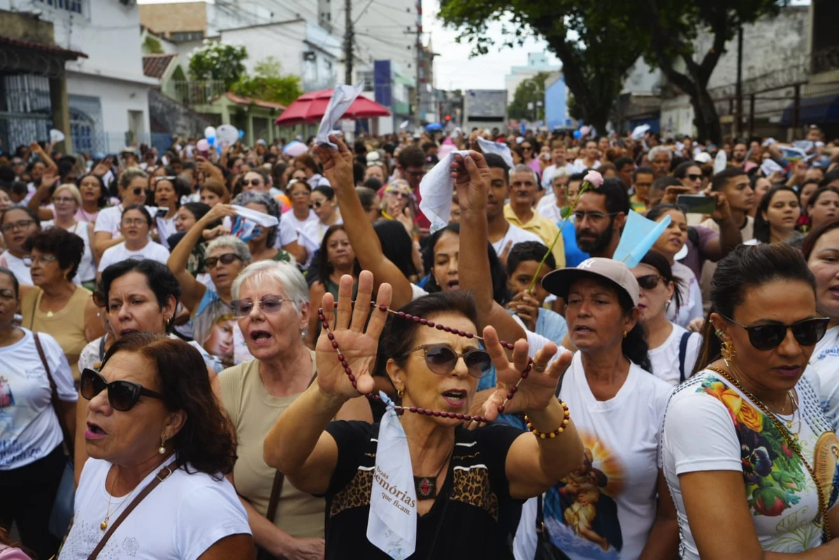 Festa da Penha 2025: Romaria das Mulheres reúne multidão de fiéis por Vitor Jubini