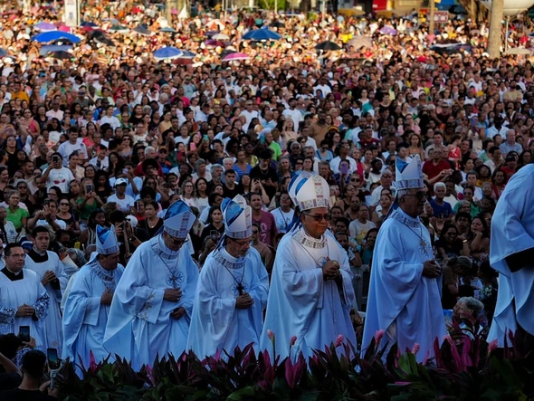 Festa da Penha 2025: missa de encerramento reúne multidão em Vila Velha  por Vitor Jubini 