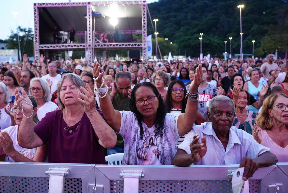 Festa da Penha 2025: missa de encerramento no Parque da Prainha por Vitor Jubini