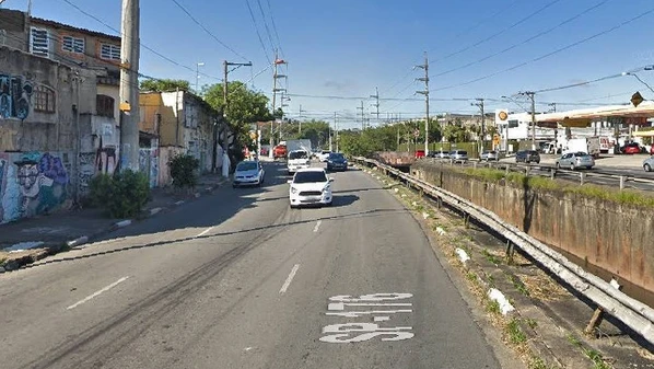 Segundo a SSP, o homem forneceu as características do carro e do autor do disparo, e o local do crime passou por perícia. No entanto, até a noite da última segunda-feira (28) o suspeito ainda não havia sido identificado.