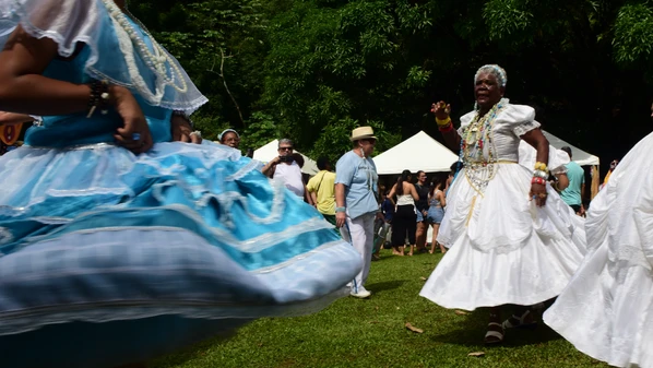 Em ritmo de congo, Nossa Senhora da Penha passou a ser evocada por tambores e suplicada através de cantigas vibrantes