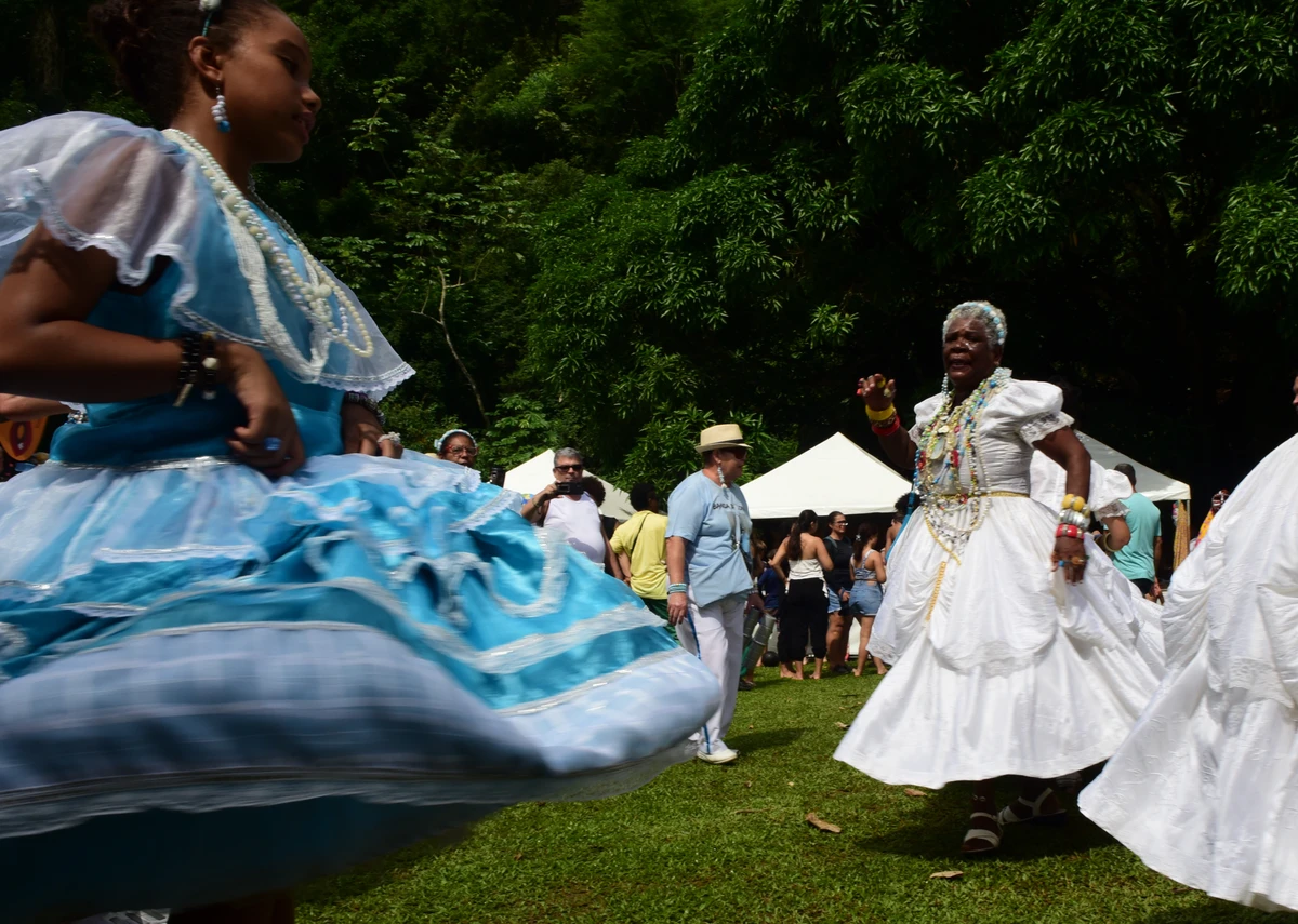 Congo de Máscaras Roda D`água por Ricardo Medeiros