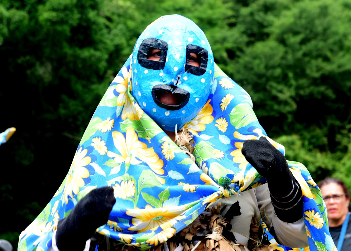 Congo de Máscaras Roda D`água por Ricardo Medeiros