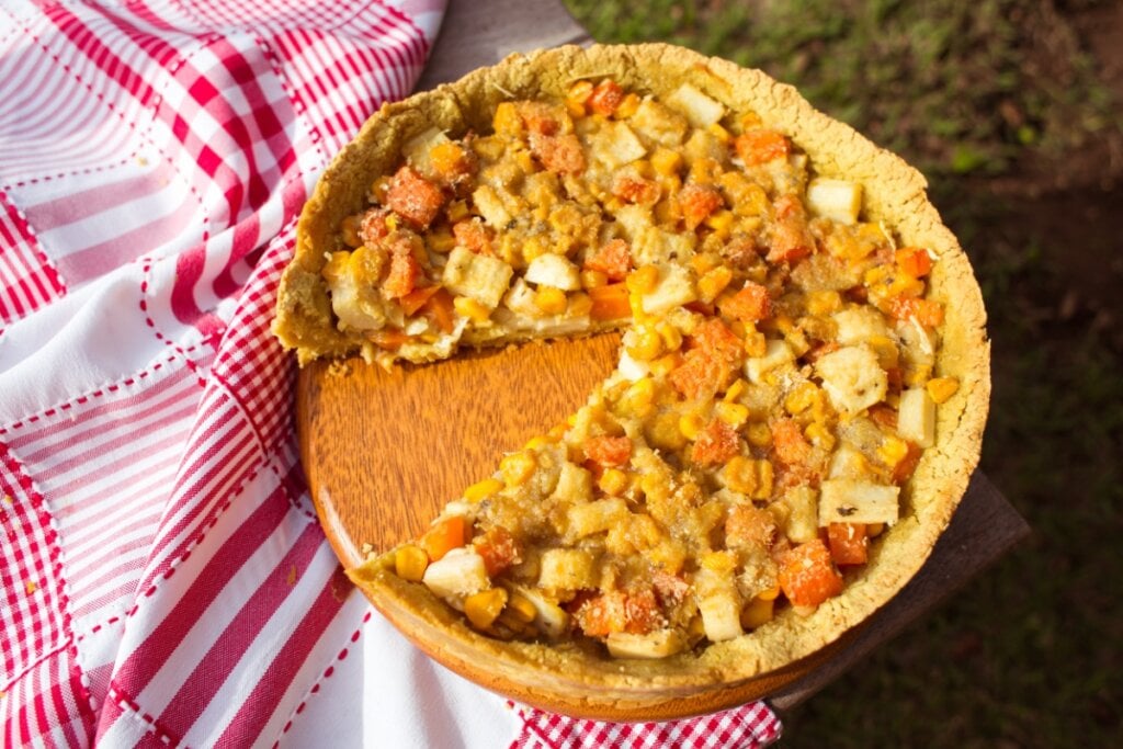 Torta vegana rústica de palmito com legumes (Imagem: Ana Brettas | Shutterstock)