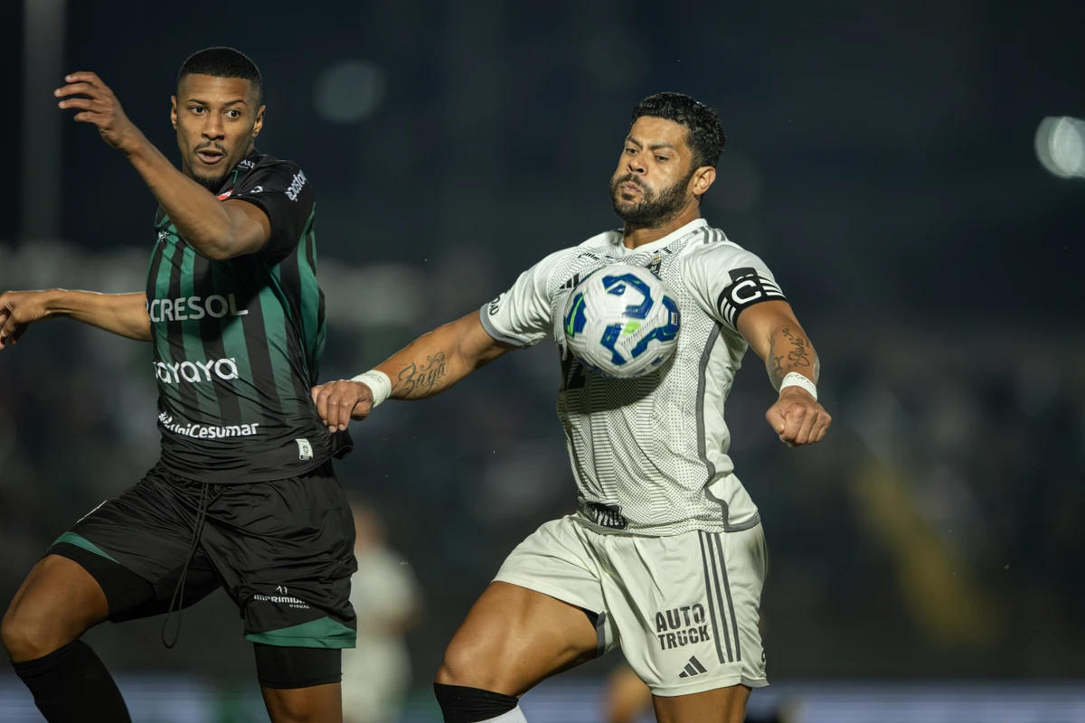 Hulk marcou o gol do empate do Atlético-MG contra o Maringá-PR