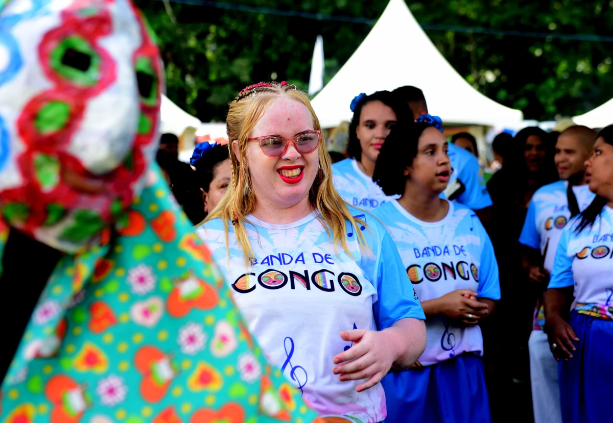 Congo de Máscaras Roda D`água por Ricardo Medeiros