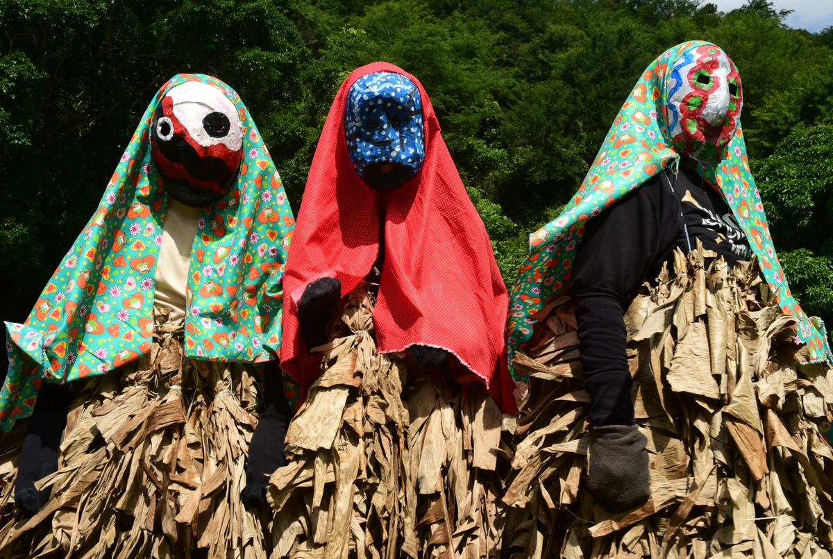 Congo de Máscaras Roda D`água por Ricardo Medeiros