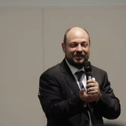 Gilberto Waller Júnior substitui Alessandro Stefanutto, que deixou o cargo após escândalo de descontos irregulares em aposentadorias