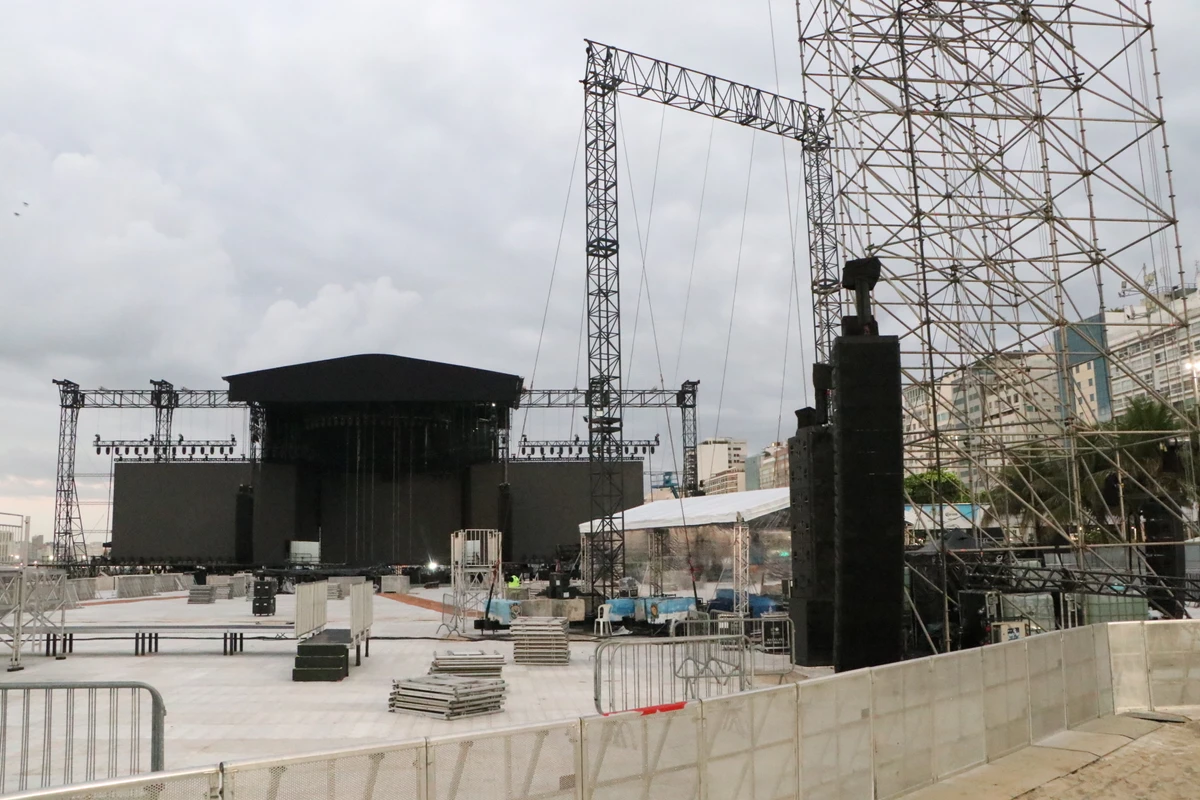 Palco onde irá acontecer o show da Lady Gaga no Rio de Janeiro