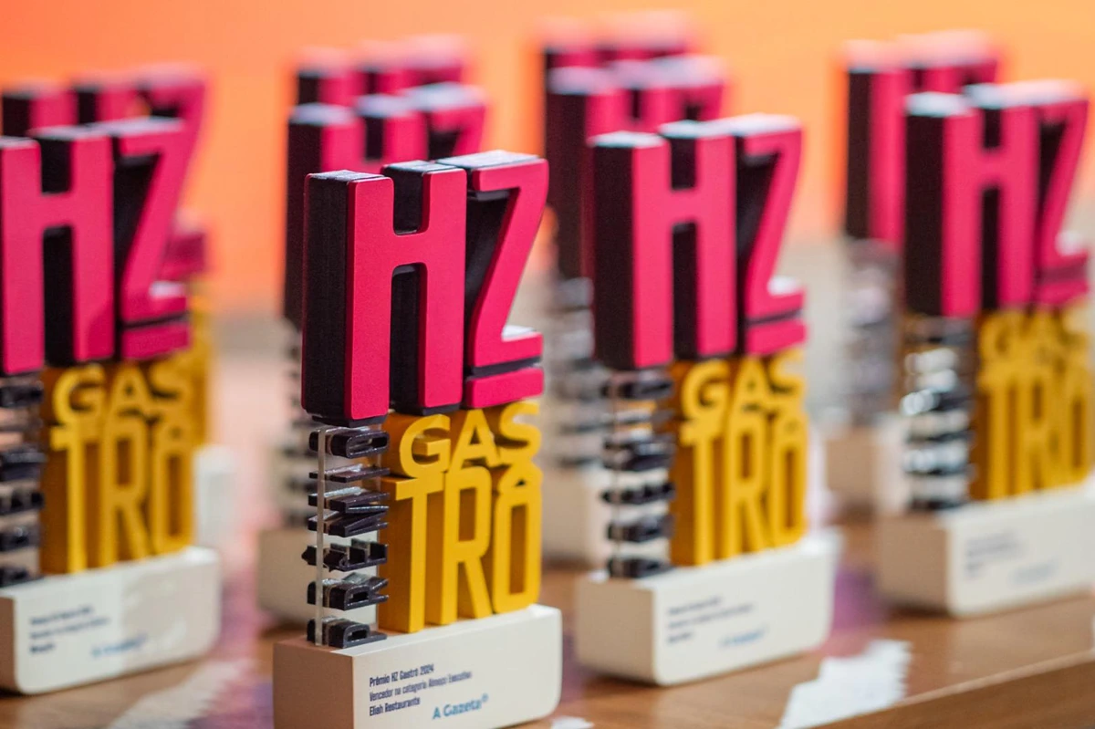 Troféus do Prêmio HZ Gastrô 