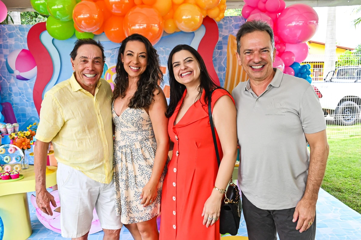 Valdecir e Geise Torezani, Joana e Rodrigo Barbosa 