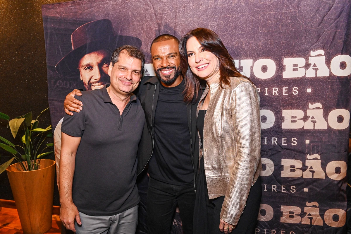 Patrick Ribeiro, Alexandre Pires e Débora Veronez