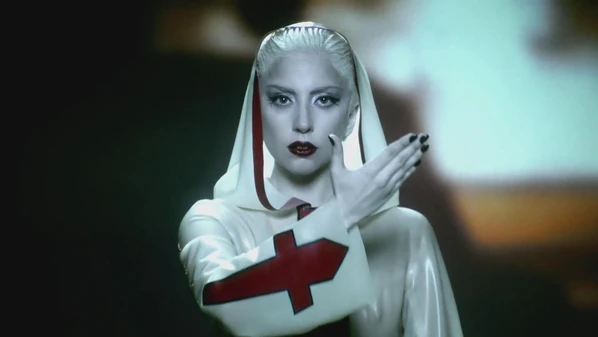 HZ preparou uma enquete especial para os fãs escolherem qual é a música preferida da Mother Monster