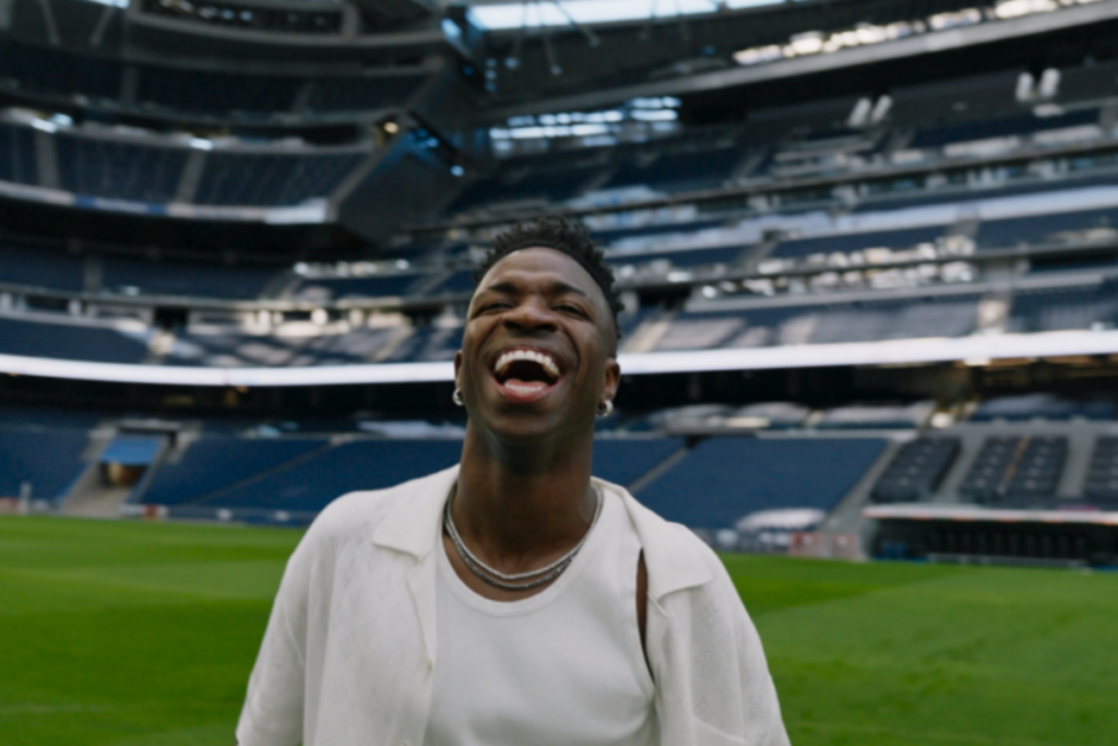 O documentário “Baila, Vini” destaca momentos marcantes e emblemáticos da carreira do jogador Vinicius Júnior  (Imagem: Reprodução digital | Netflix)