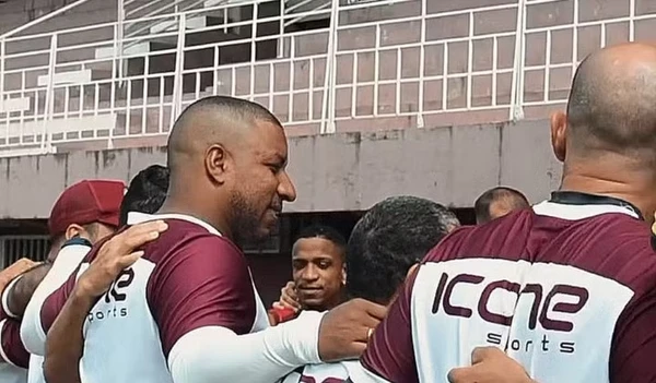 Rodrigo César treinador da Desportiva 