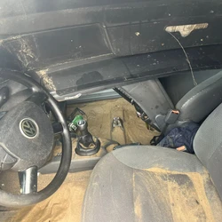 Uma pessoa estava no carro e segundo o Corpo de Bombeiros, ela foi retirada do veículo e, em seguida, encaminhada para um Pronto Atendimento (PA) da região