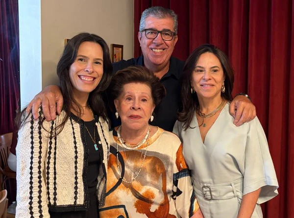Natália, Dóris, Arnaldinho e Karla Ferreira