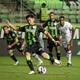 Imagem - Meia do América-MG é preso sob suspeita de injúria racial em jogo da Série B