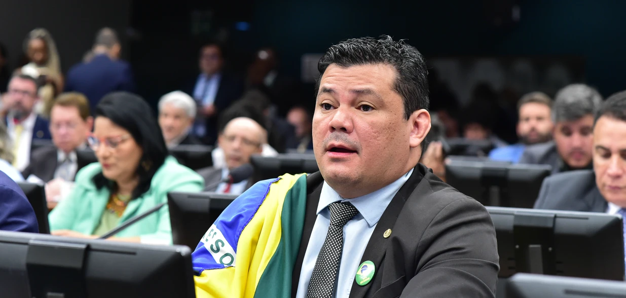 Após condenação no TRE-ES que pode tornar o deputado inelegível, partido vai buscar a revisão do posicionamento da Justiça Eleitoral