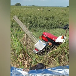 Vìtima conduzia uma Honda Pop 110 quando teria perdido o controle da direção e colidido contra uma cerca às margens da rodovia na manhã desta terça-feira (6)